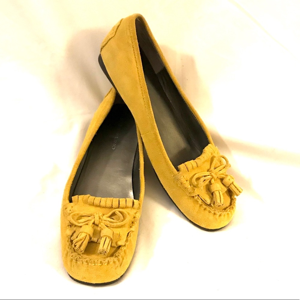 BANDOLINO Yellow Penny Loafer Tassel Shoe Sz 8.5